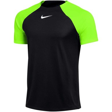NIKE ACADEMY PRO